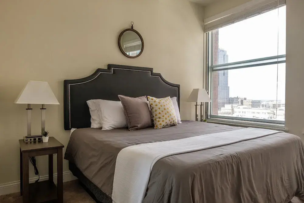 FRONTDESK Penn Street Tower Apts Downtown Indy