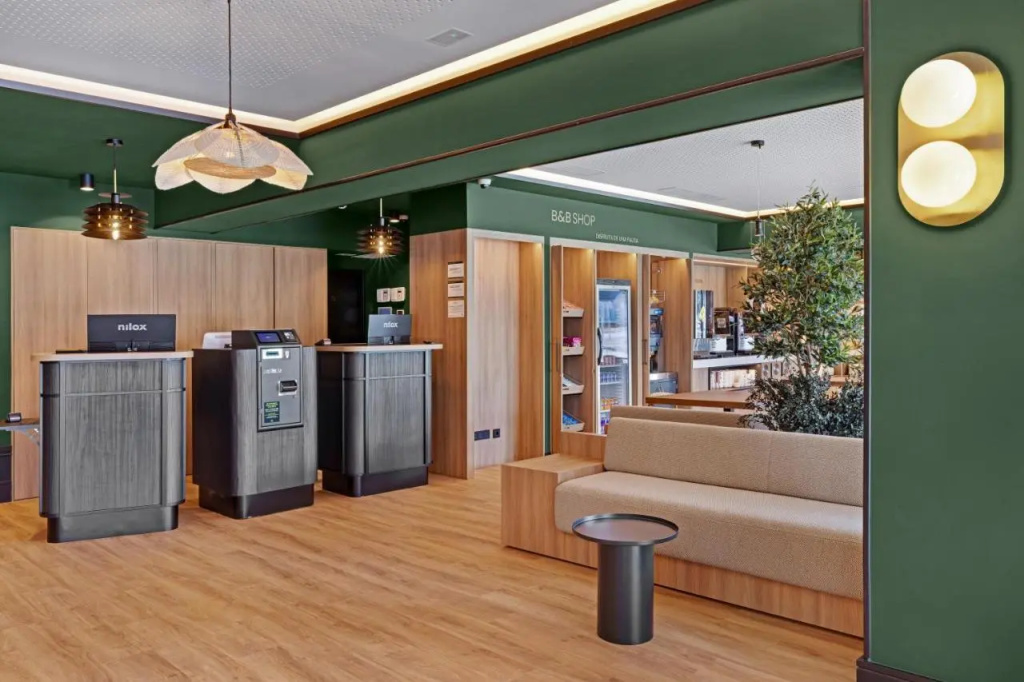 B&B HOTEL Santiago Milladoiro