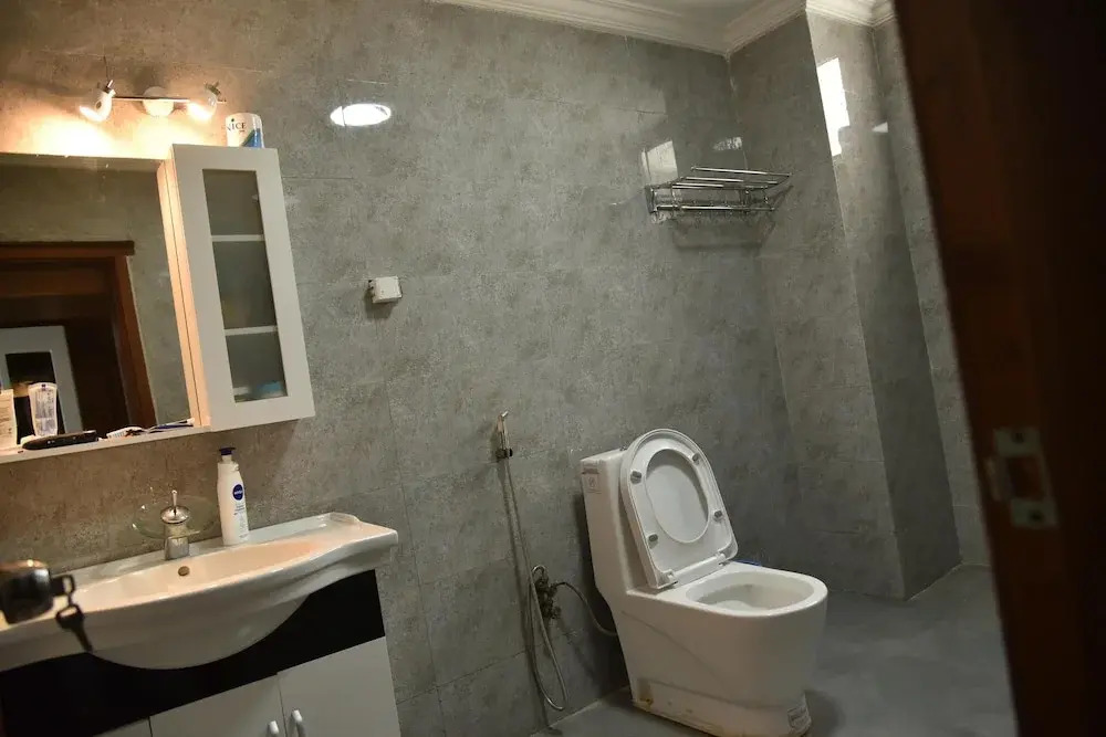 5 Bedroom Exquisite Villa in Top-view Area