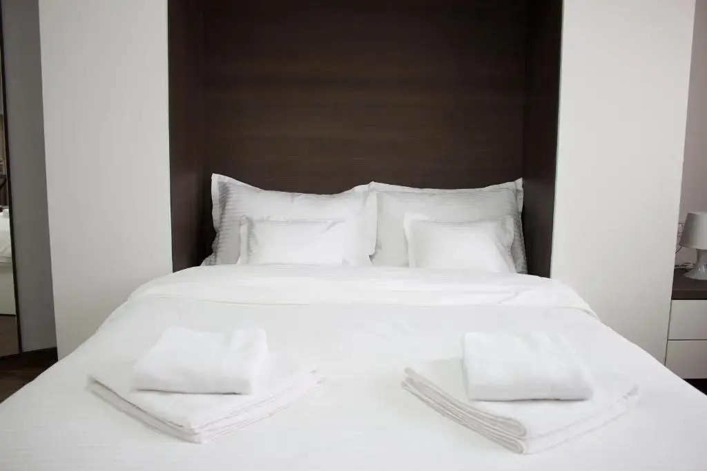 Grand Central Accommodation - Doamnei