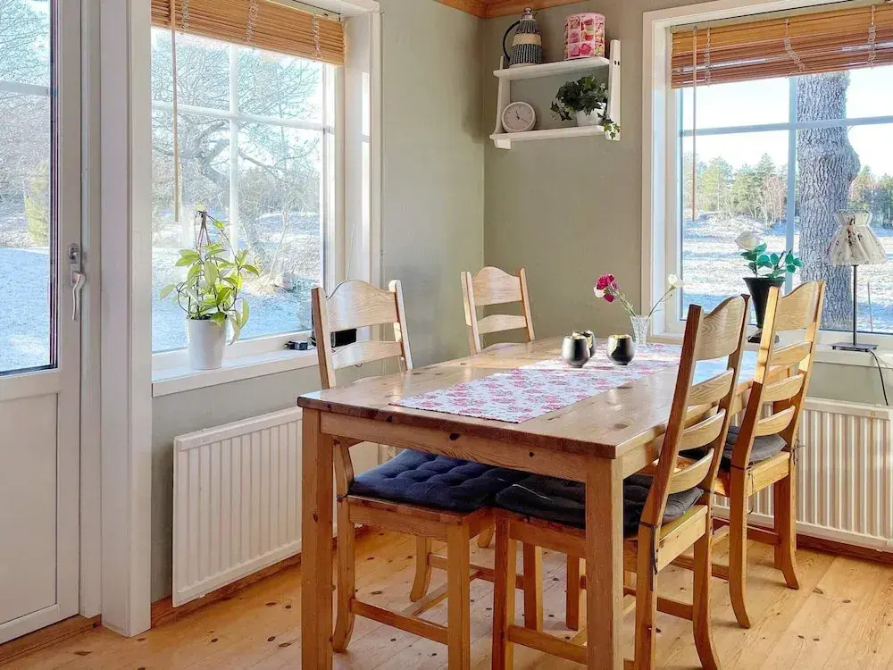 6 Person Holiday Home in Lidkoping-by Traum