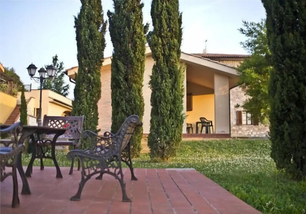 Borgo di Pomaia