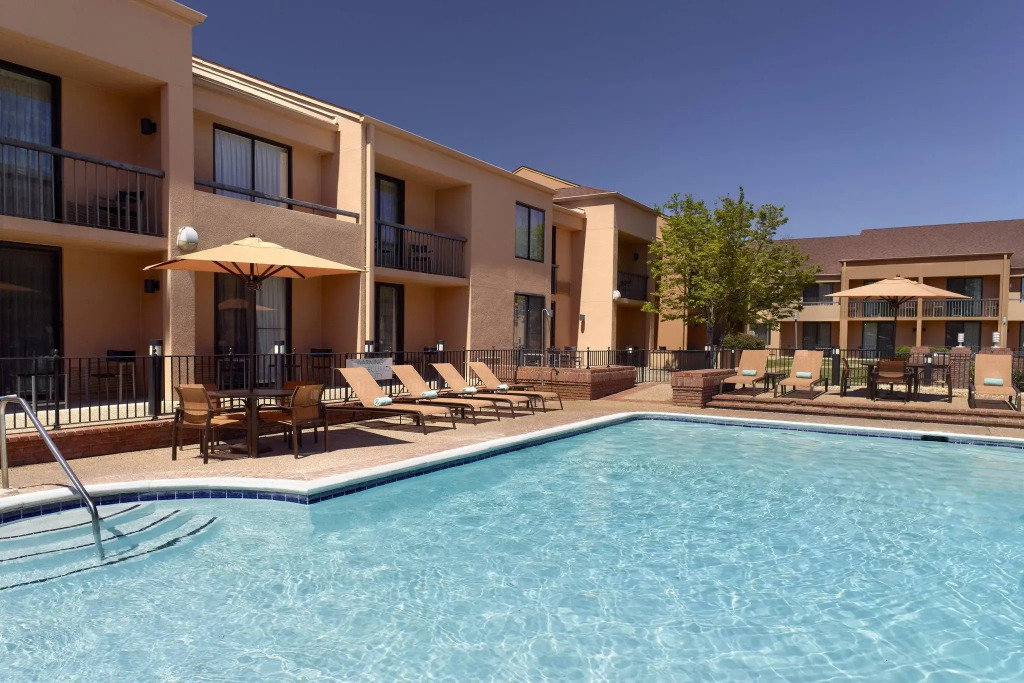 Courtyard by Marriott Columbus