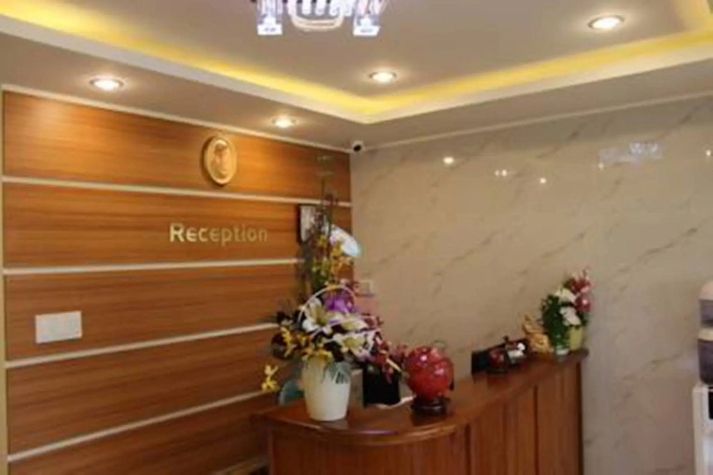 Cau Rong Hotel
