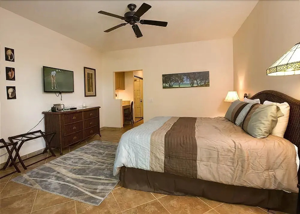 Grand Champions 49 - Two Bedroom Condo