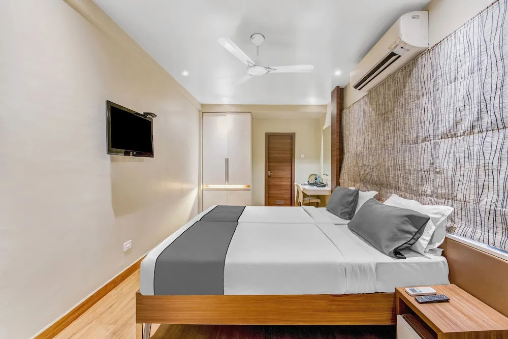 Townhouse Oak Kodambakkam Formerly Cine City