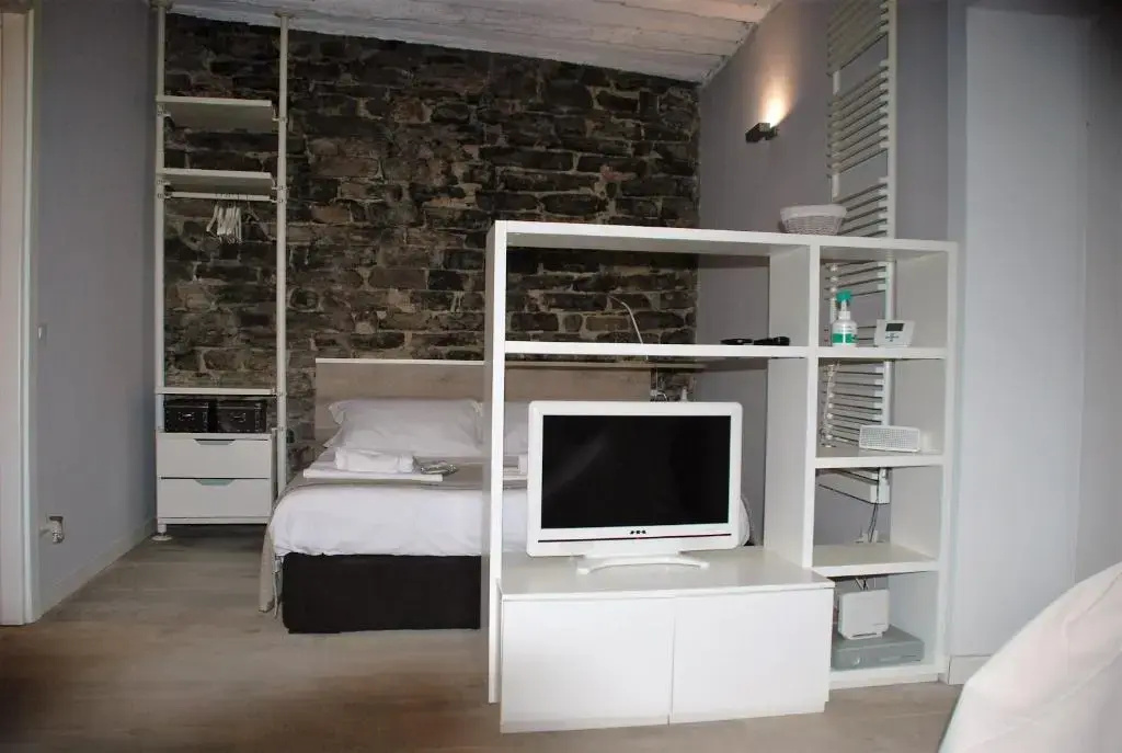 Lakeside Studio