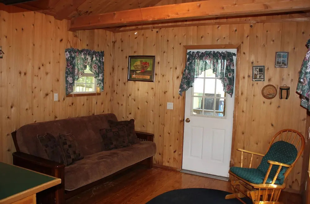 Appalachian Camping Resort Cottage 5