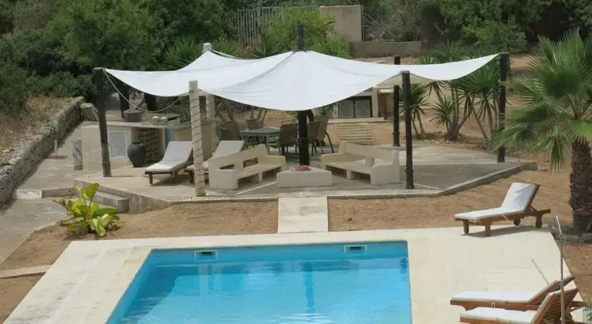 Cami Vell Apartment