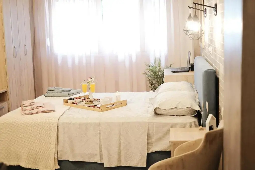 Sunny Suites & Studio