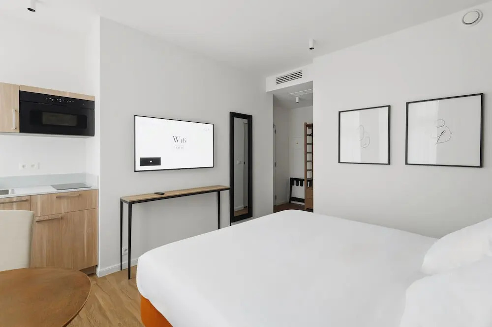 Whitlock16 - Luxury Aparthotel - Montgomery Square - Brussels
