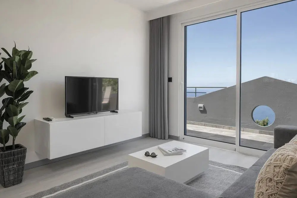 Intelsol Calheta Apartments by An Island Apart