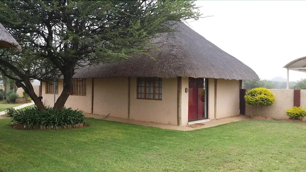 Chakira Lodge