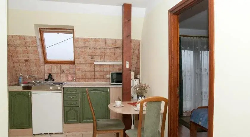 Apartments Yowan