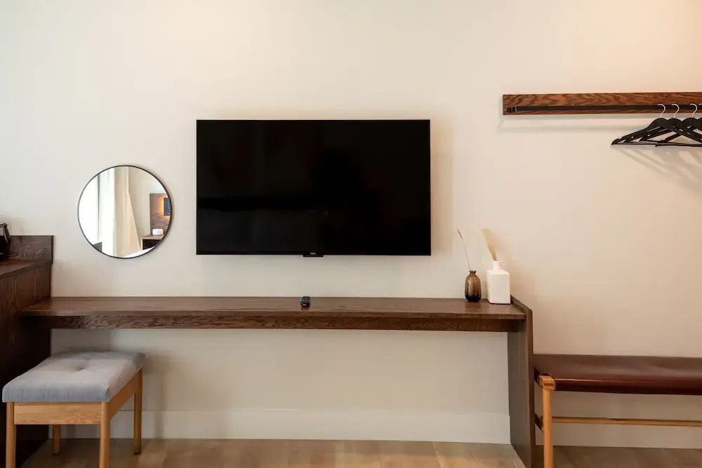 Boardwalk Suites & Residences By Kasa