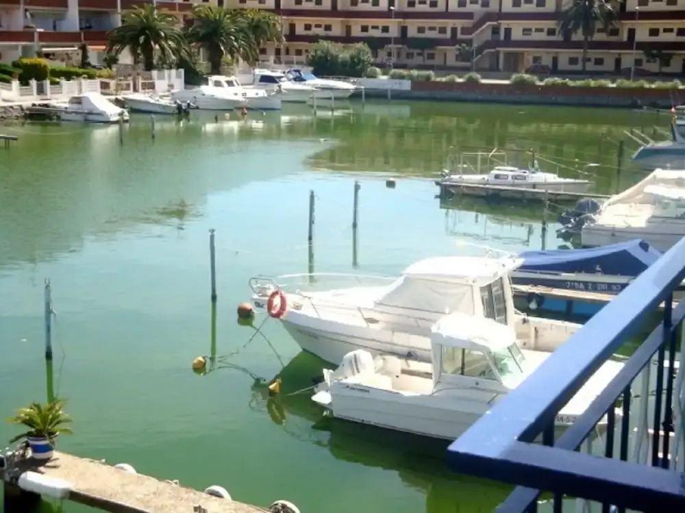 114-bonito Apartamento al Canal