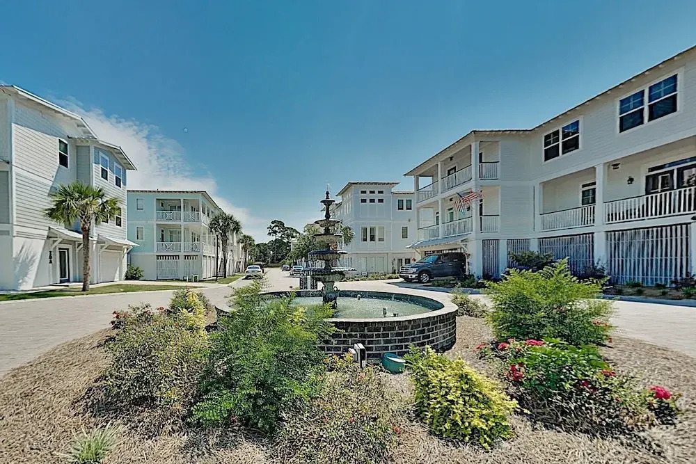 12villpl 3 Bedroom Townhouse