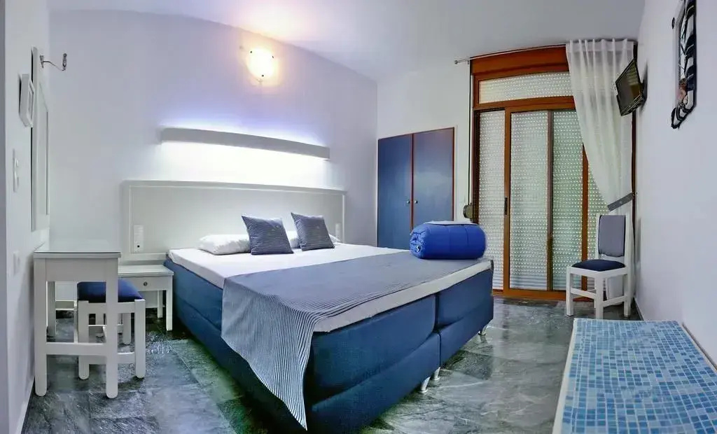 Sunset Hotel