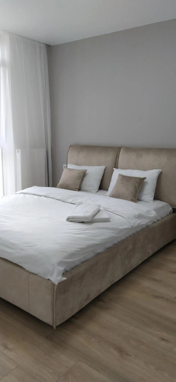 VIP Apartments on Avalon