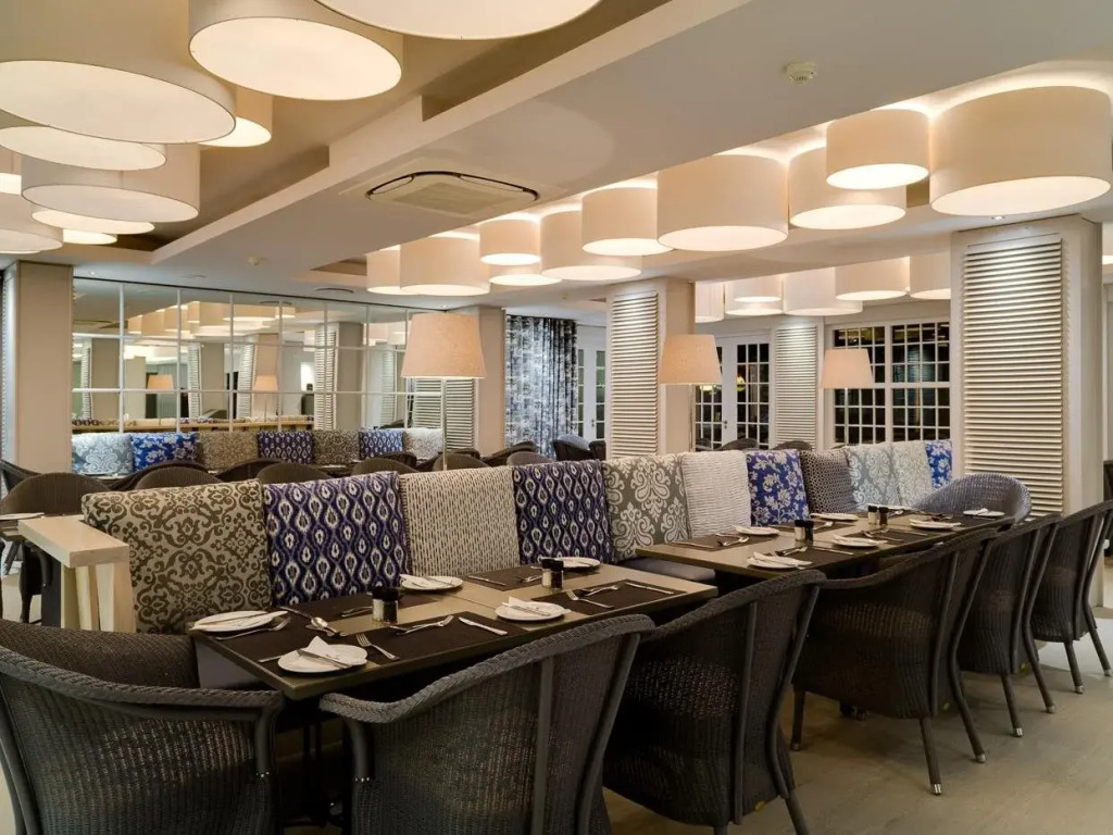 Protea Hotel by Marriott Cape Town Sea Point