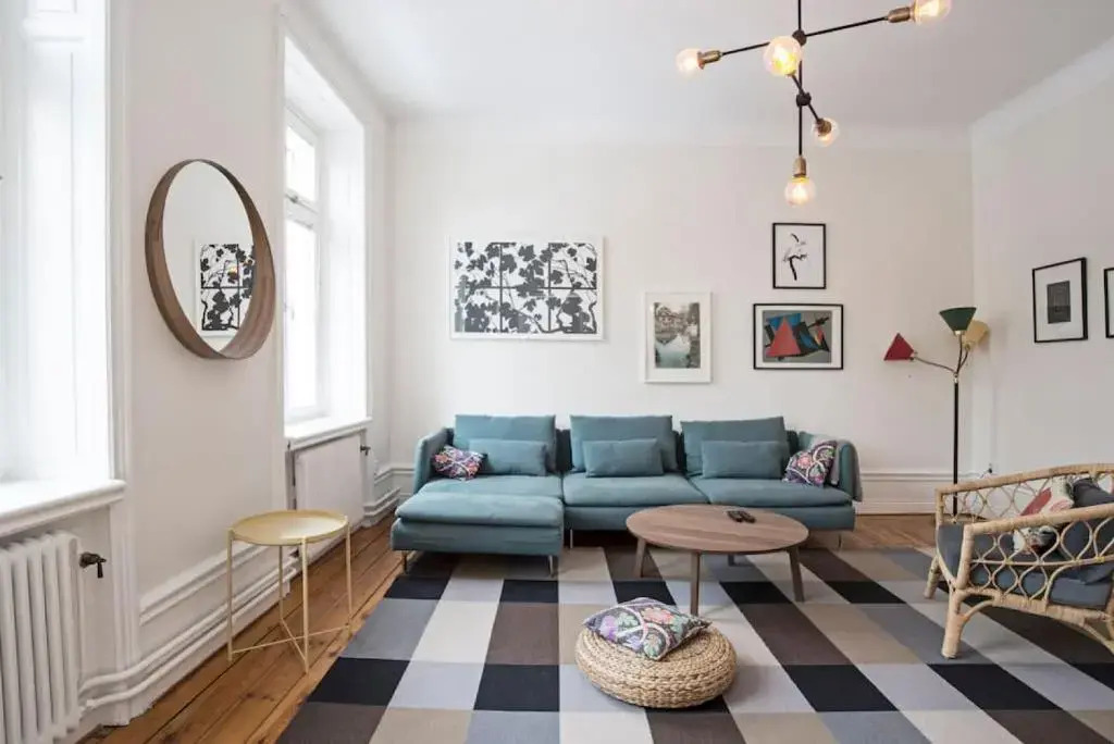 Elegant and light 3 room apartment in SoFo 97sqm