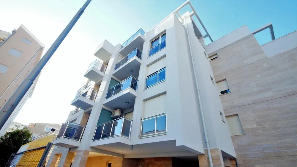 Kala Rooms & Suites
