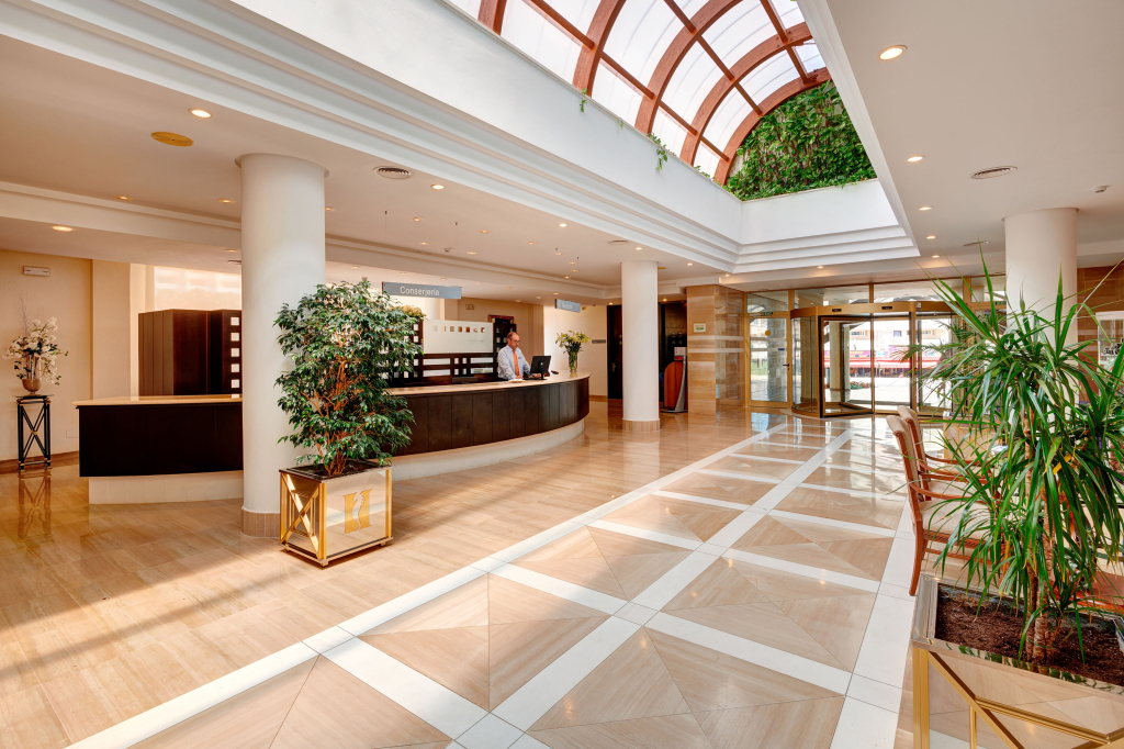 Отель Welikehotel Marfil Playa