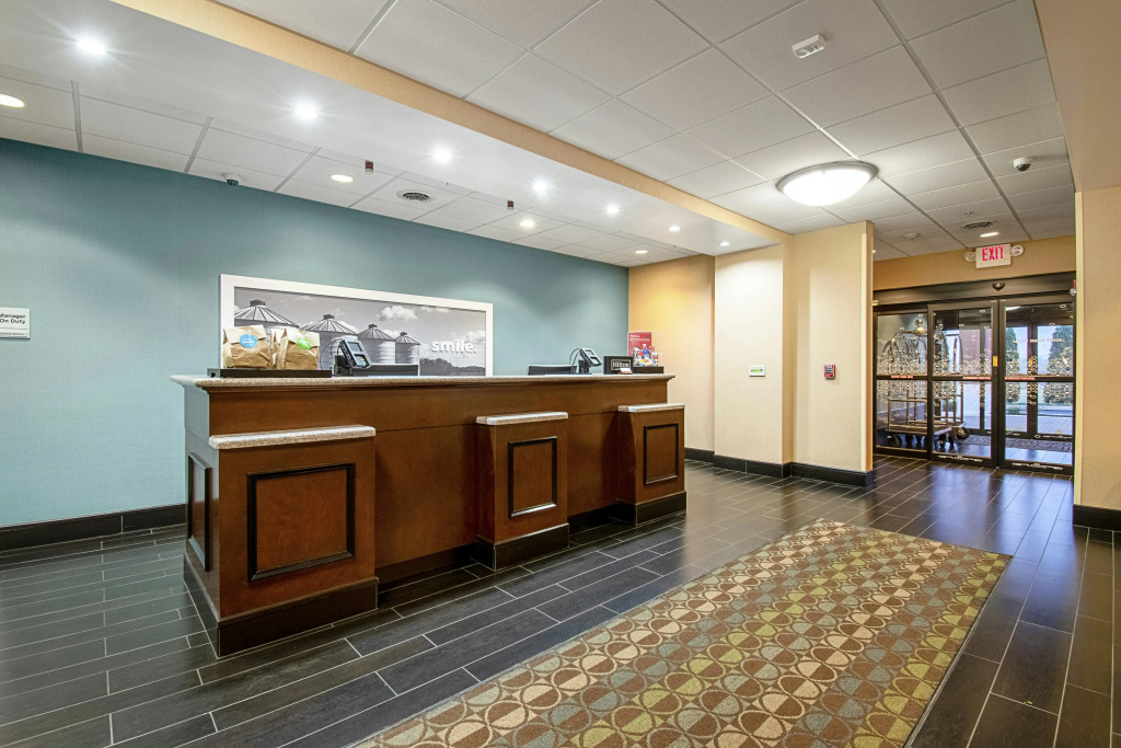 Hampton Inn Pine Grove