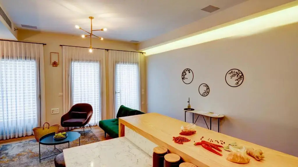 Carmel Market Apartments by Master