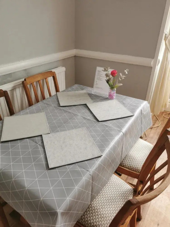 leedshouse guest house