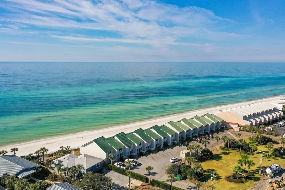 Sol And Sea 2 Bedroom Townhouse by RedAwning