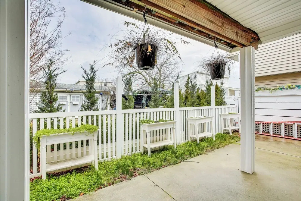 Wildwood Retreat w/ 2 Balconies: 5 Blocks to Beach