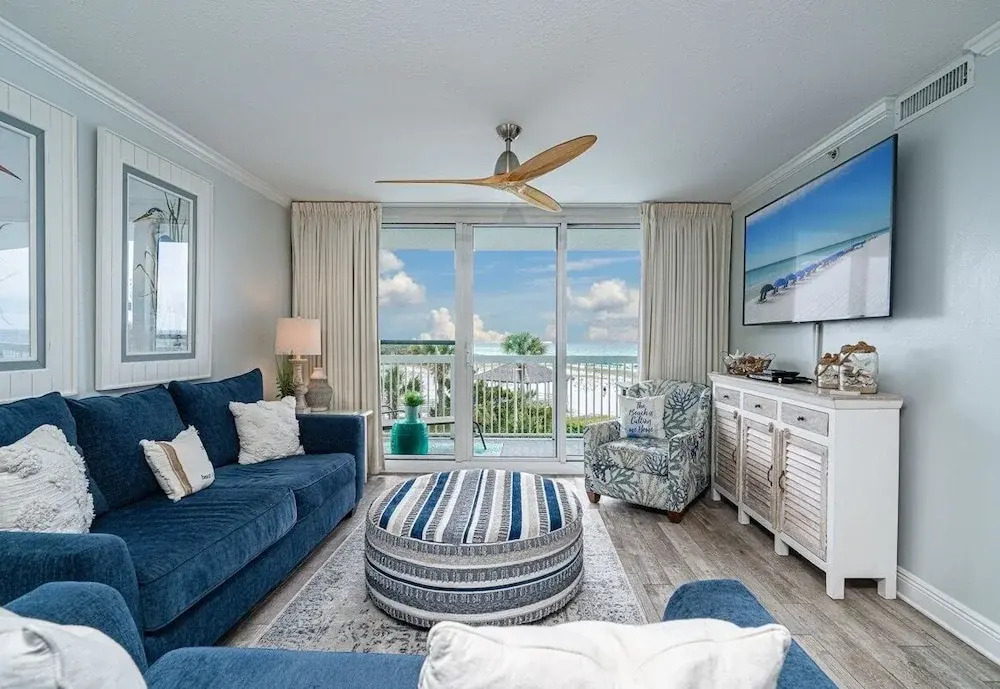 Pelican312 2 Bedroom Condo by RedAwning