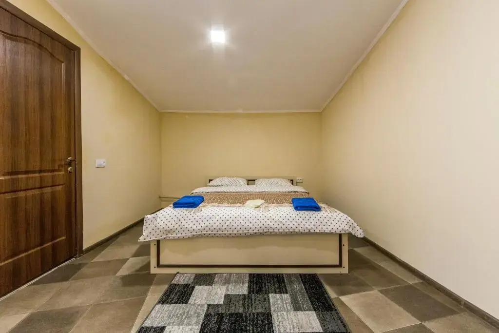 Komfortnye apartamenty v samom tsentre Kieva vozle m.Zolotye Vorota