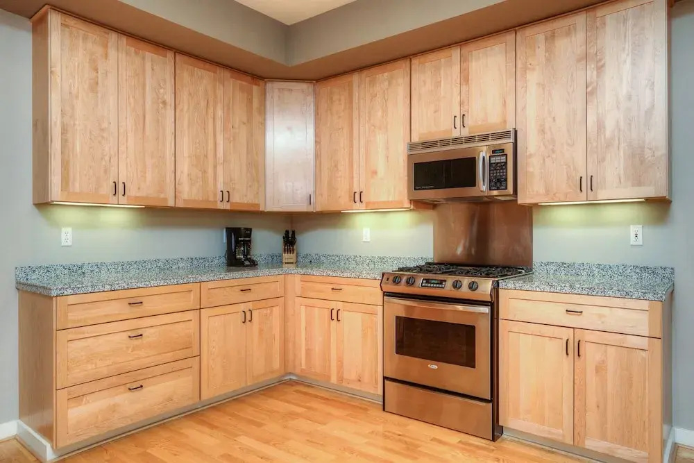 Chic 3BR in Truckee Tahoe Donner Access by RedAwning