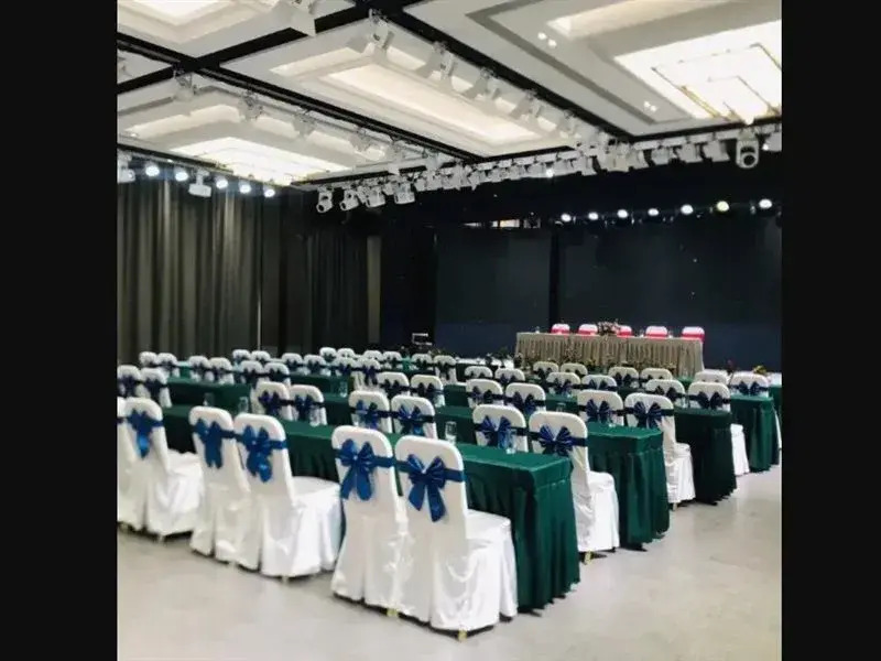 Atour Hotel Shengzhou