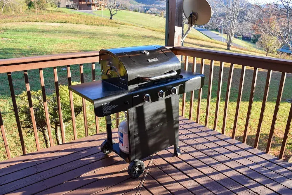 MAKING MEMORIES - 3 Br Cabin