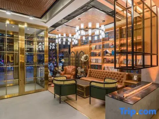 James Joyce Coffetel (Beijing Shahe Metro Station)