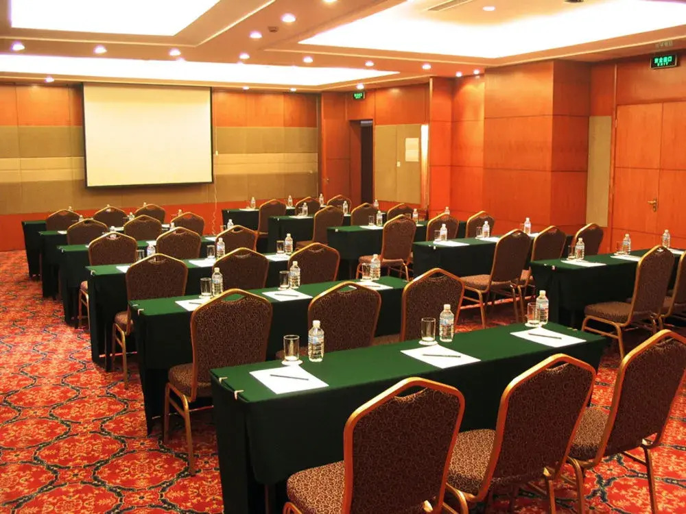 Shanghai Airlines Travel Hotel