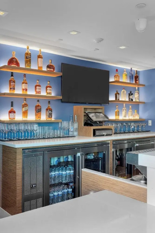 H2O Hermosa Beach Hotel
