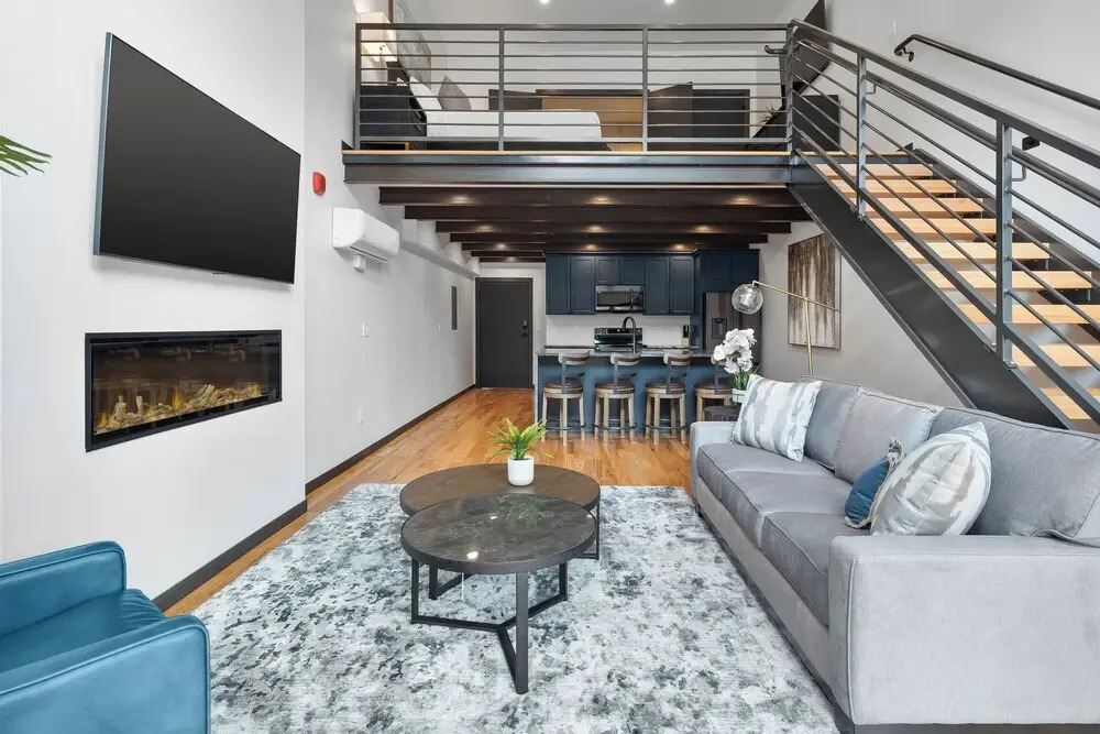 McGregor & Main - Luxury Lofts
