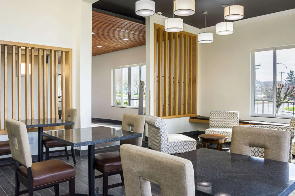 Quality Inn & Suites Clackamas - Portland