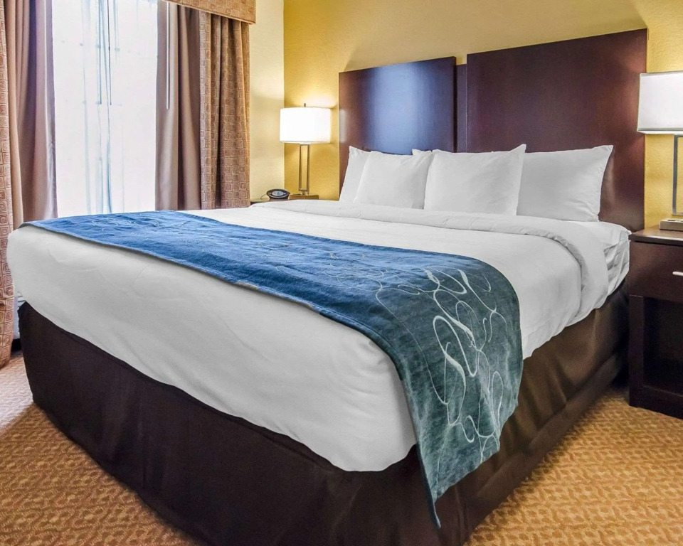 Comfort Suites Elizabethtown
