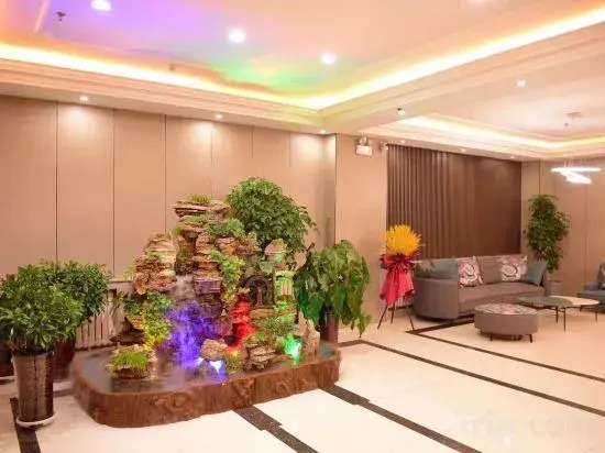 Huayi Selected Hotel
