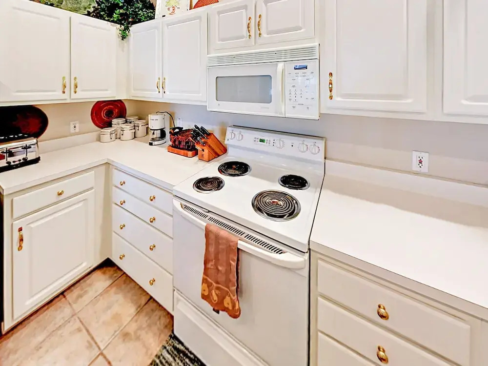 188 Inlet Point Drive Condo Unit 22E 3 Bedrooms 3 Bathrooms Condo