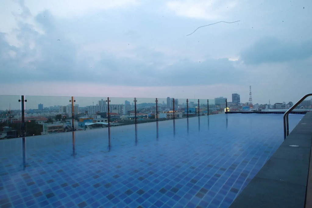 Levana Pattaya Hotel - SHA Extra Plus
