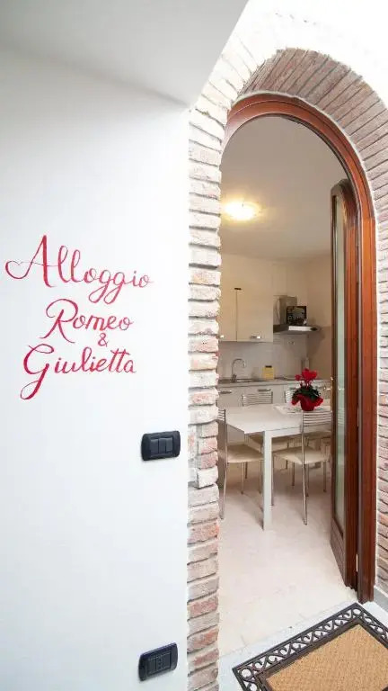 La Finestra Sul Castello