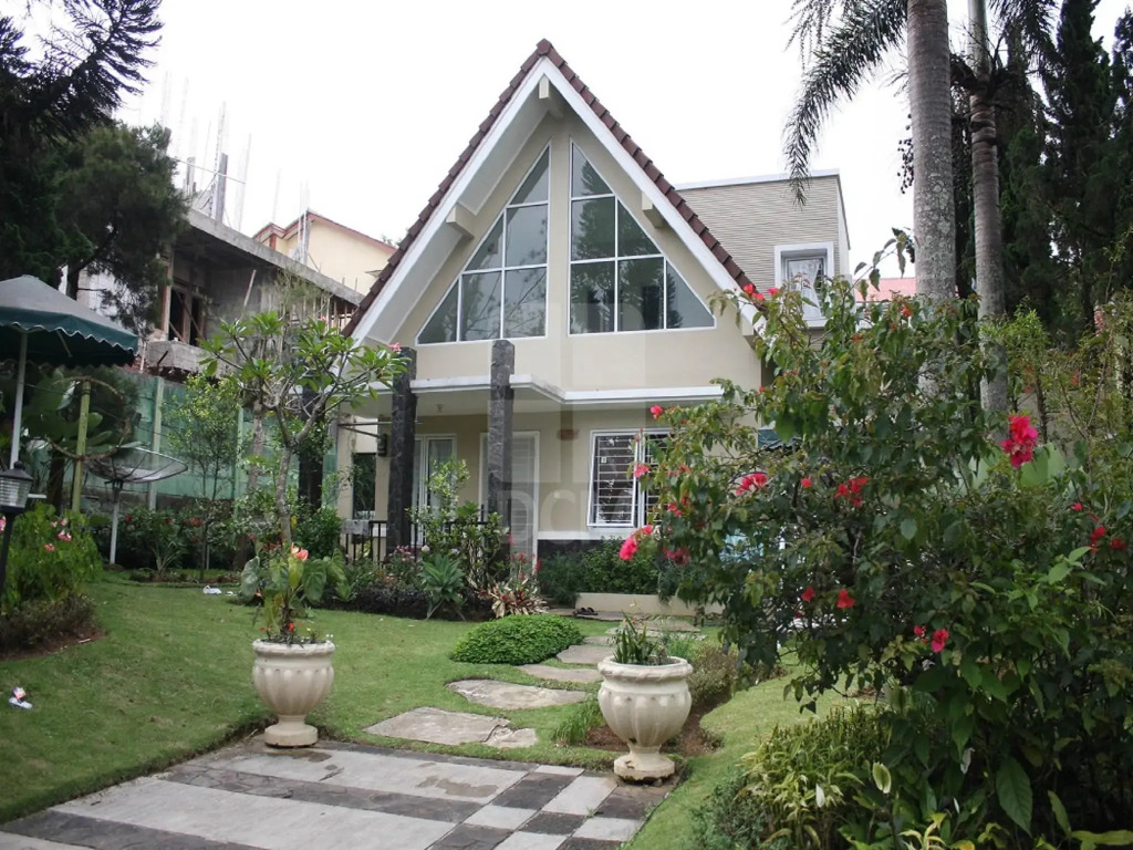 Villa Kota Bunga Teratai
