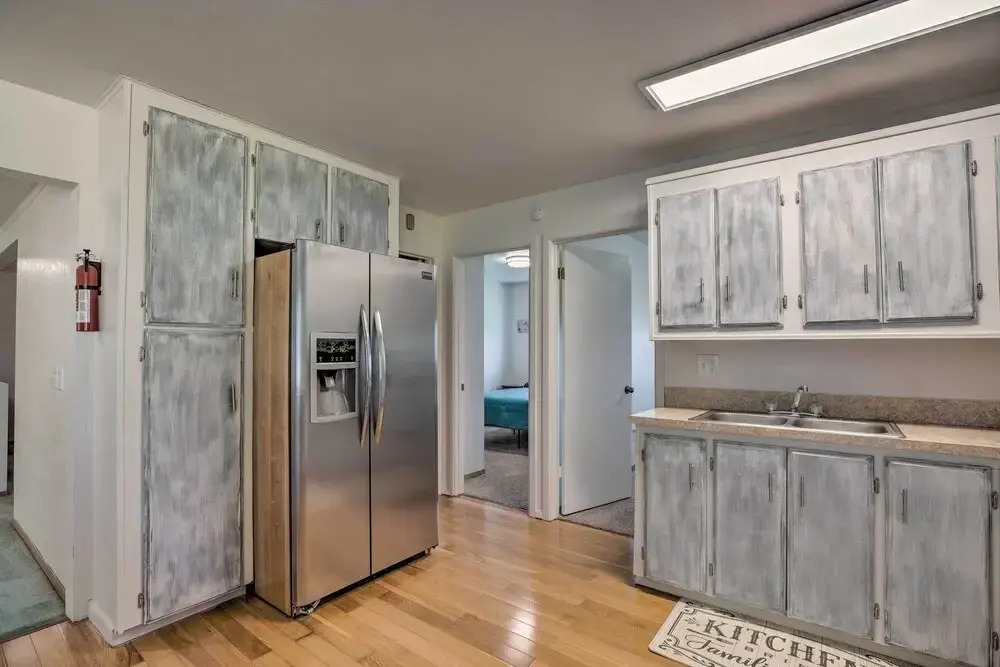 Bay City Vacation Rental Escape ~ 5 Mi to Marina!