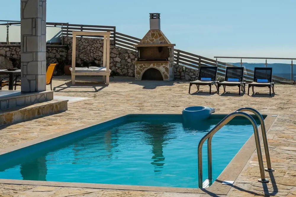Villa Traditional II